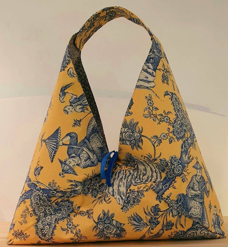 Mademoiselle Peste Paris – wholesale Bärkasse - Dam – Origamiväska « Osaka » i 100% GOTS-certifierad Toile de Jouy, storlek XL1