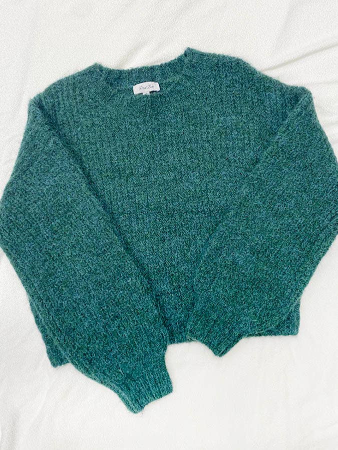 OLIVE SOLID GREEN REGULAR FIT KNIT SWEATER P00163 for wholesale on Faire