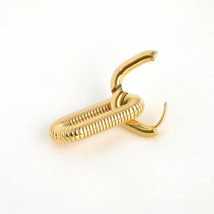 Blueyejewelry – wholesale Hoop earrings – 18k Gold Double Hoops - Waterproof Double Link Hoop Earrings2