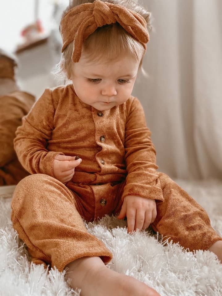 Top de algodón de rizo | Tostado para venta al por mayor de Clover and Bear