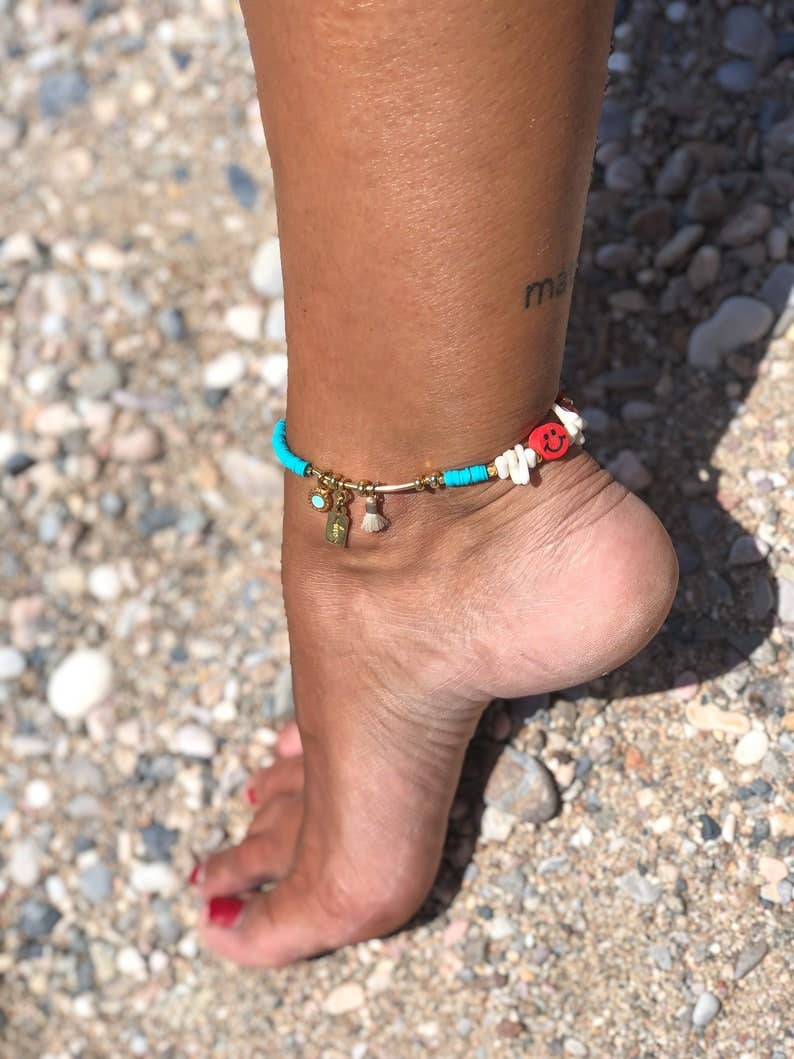 Christina Christi – Pulseira de tornozelo por atacado – Tornozeleira Boho com pingente de sorriso e miçangas coloridas2