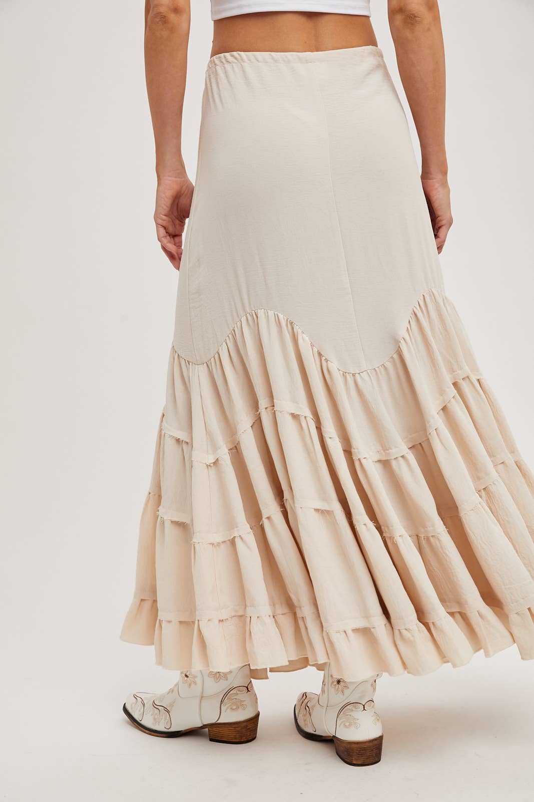 Bluivy - Wholesale Skirt - Women's - RUFFLED DRAWSTRING WASIT MAXI SKIRT WITH LINING6