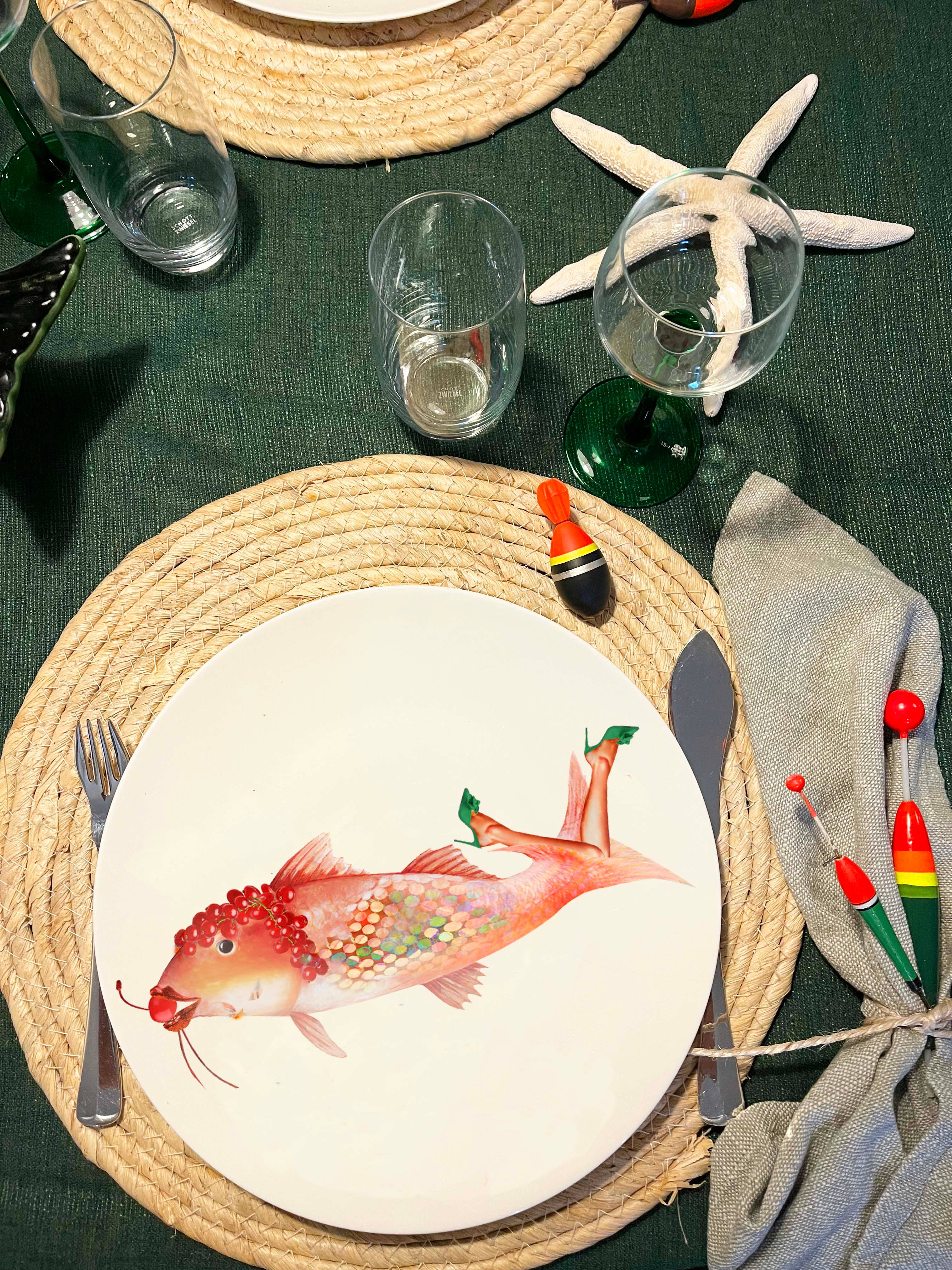 Bordy's - Wholesale Dinnerware Set - Catchy - 2. The Sunset Catch dinner plates1