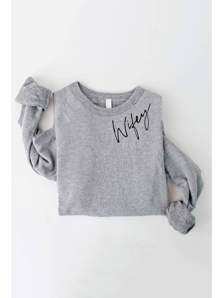 OAT COLLECTIVE – wholesale Graphic sweatshirt – Women’s – WIFEY Graphic Sweatshirt - Relaxed Fit3