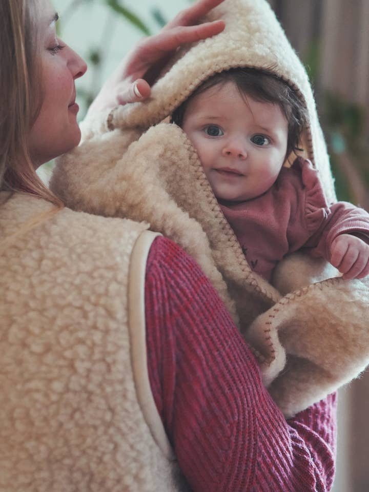 Wollen Wikkeldoek - Milo - Latte for wholesale by We Are Wovens