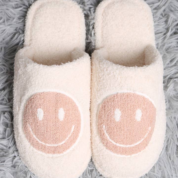 CHINELO MACIO DE LUXO BORDADO DE ROSTO FELIZ JCL4207 ROSA por atacado de Jasper Trading LLC