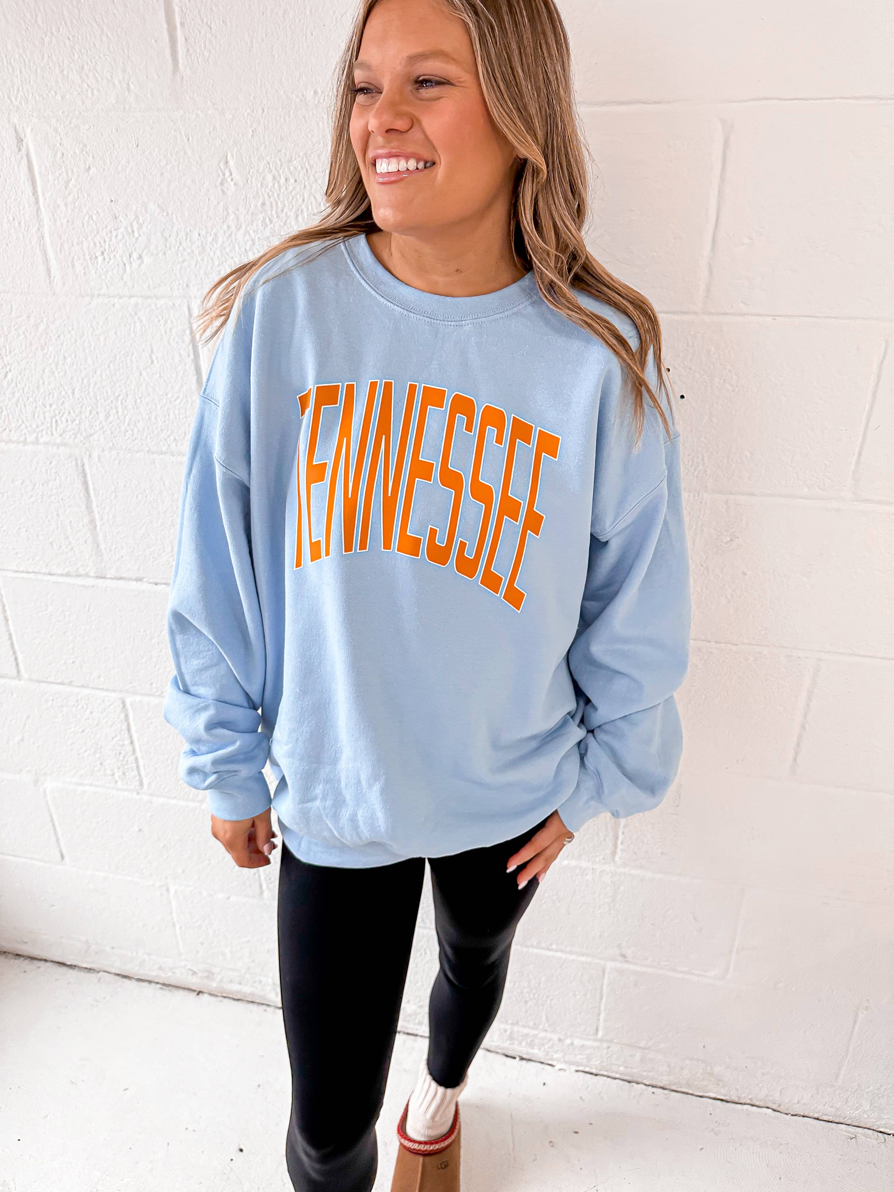 Wicker Road Boutique - Wholesale Graphic Sweatshirt - Women's - Varsity Tennessee Sweatshirt1