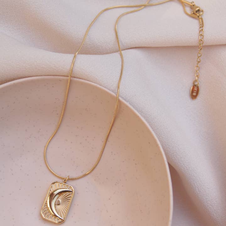 Positiva Jewelry – Engroshandel Halskæde med vedhæng – 18k forgyldt halskæde i rustfrit stål med månevedhæng8