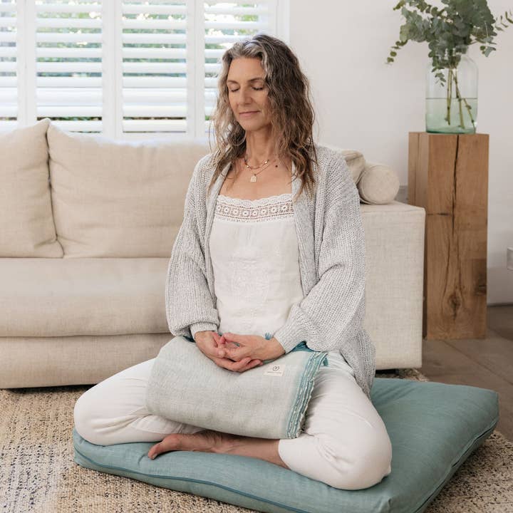 Yogamatters - Wholesale Yoga Blanket - Organic Cotton Chambray Yoga Blanket2
