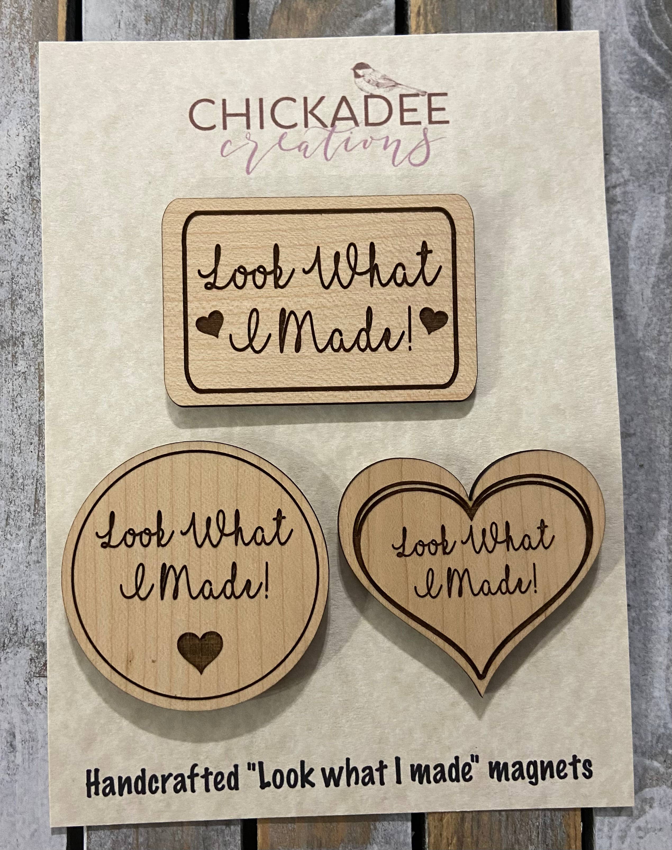 Chickadee Creations - Vente Aimants - Aimant Look What I Made pour réfrigérateur, présentoir d'œuvres d'art pour enfants (3)2