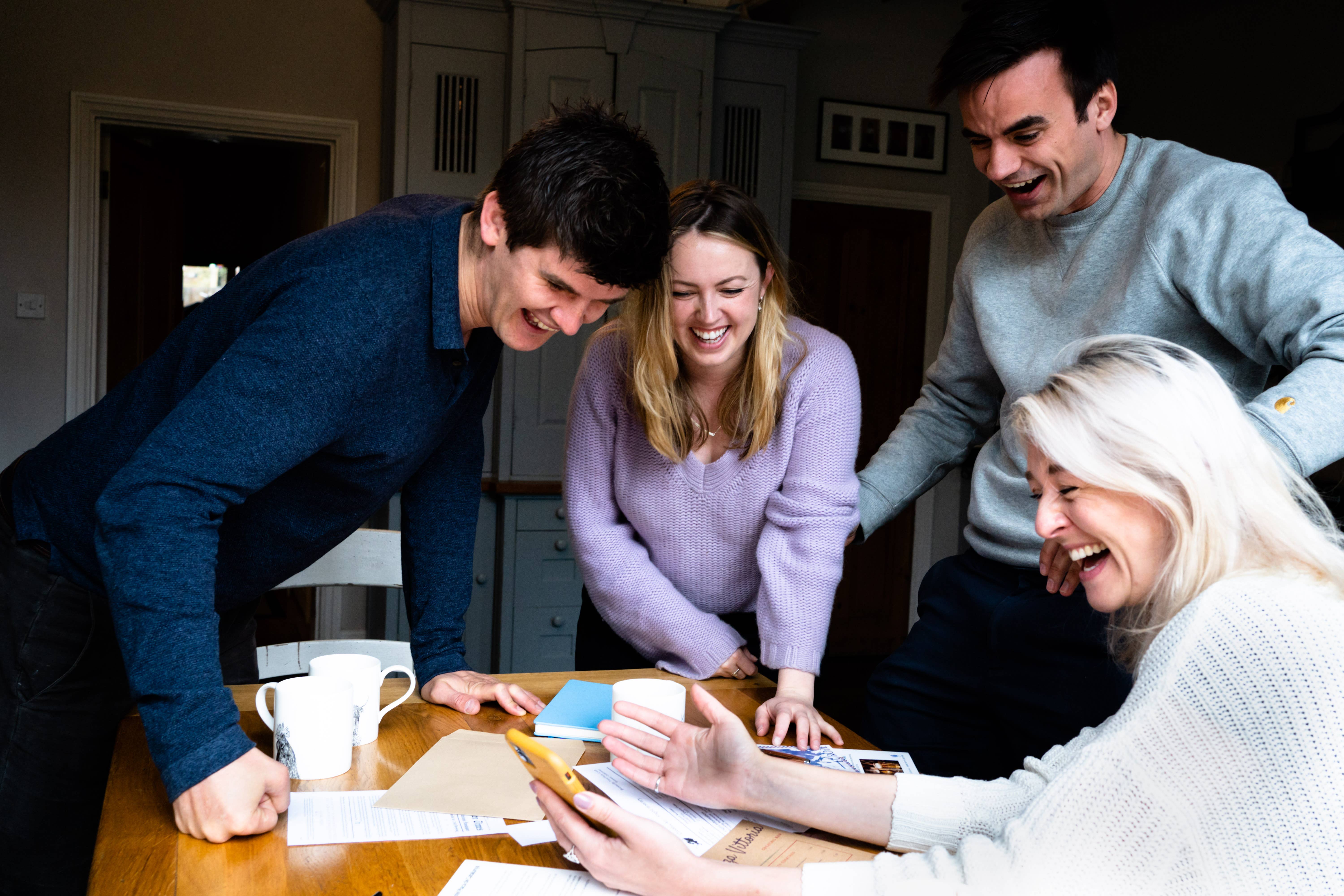 Puzzle Post Games – wholesale Board game – Personalisable | Puzzle Game | Board game |The Missed Flight7