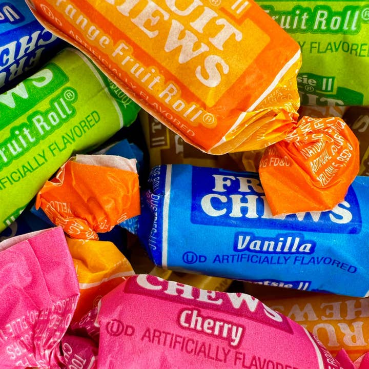 Martin's Country Store LLC - Wholesale Hard Candy - FLAVORED TOOTSIE ROLLS 9.6oz