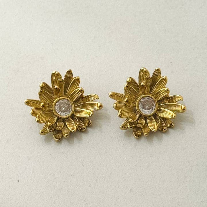 Cassette Barcelona - Wholesale Stud/Post Earrings - Solara Floral Stud Earrings 1