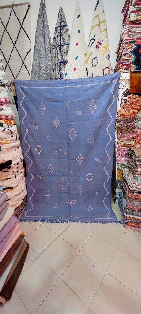 Maroccarpets Poufs and pillows wholesale +31648976894 – wholesale Area rug – New HANDMADE MOROCCAN Cactus Silk Rug24