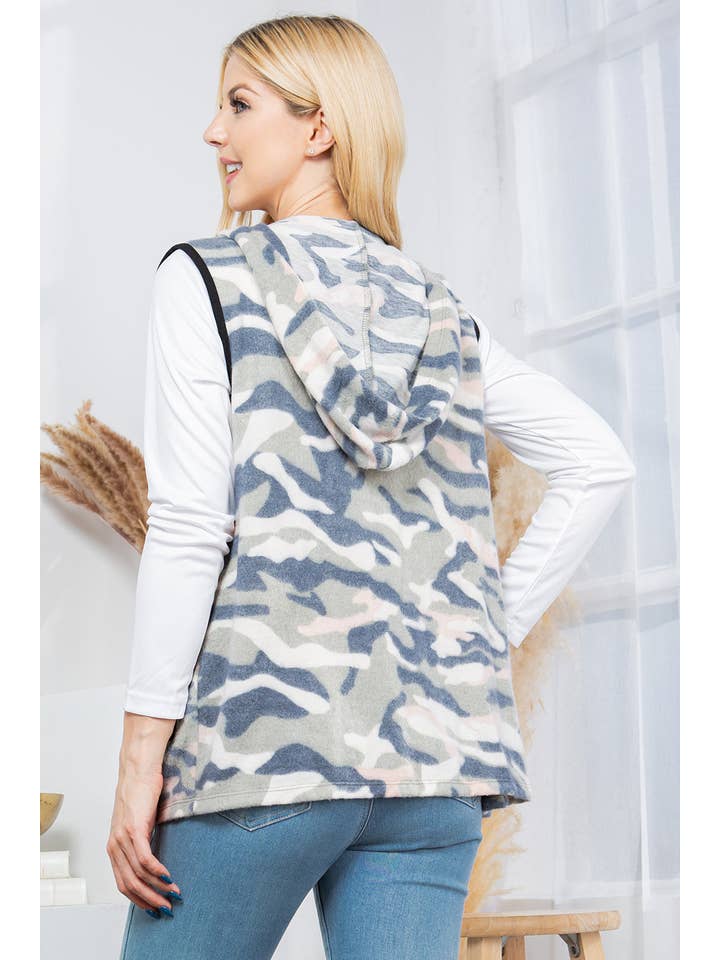 Camouflage Hacci Print Hooded Vest for wholesale on Faire6