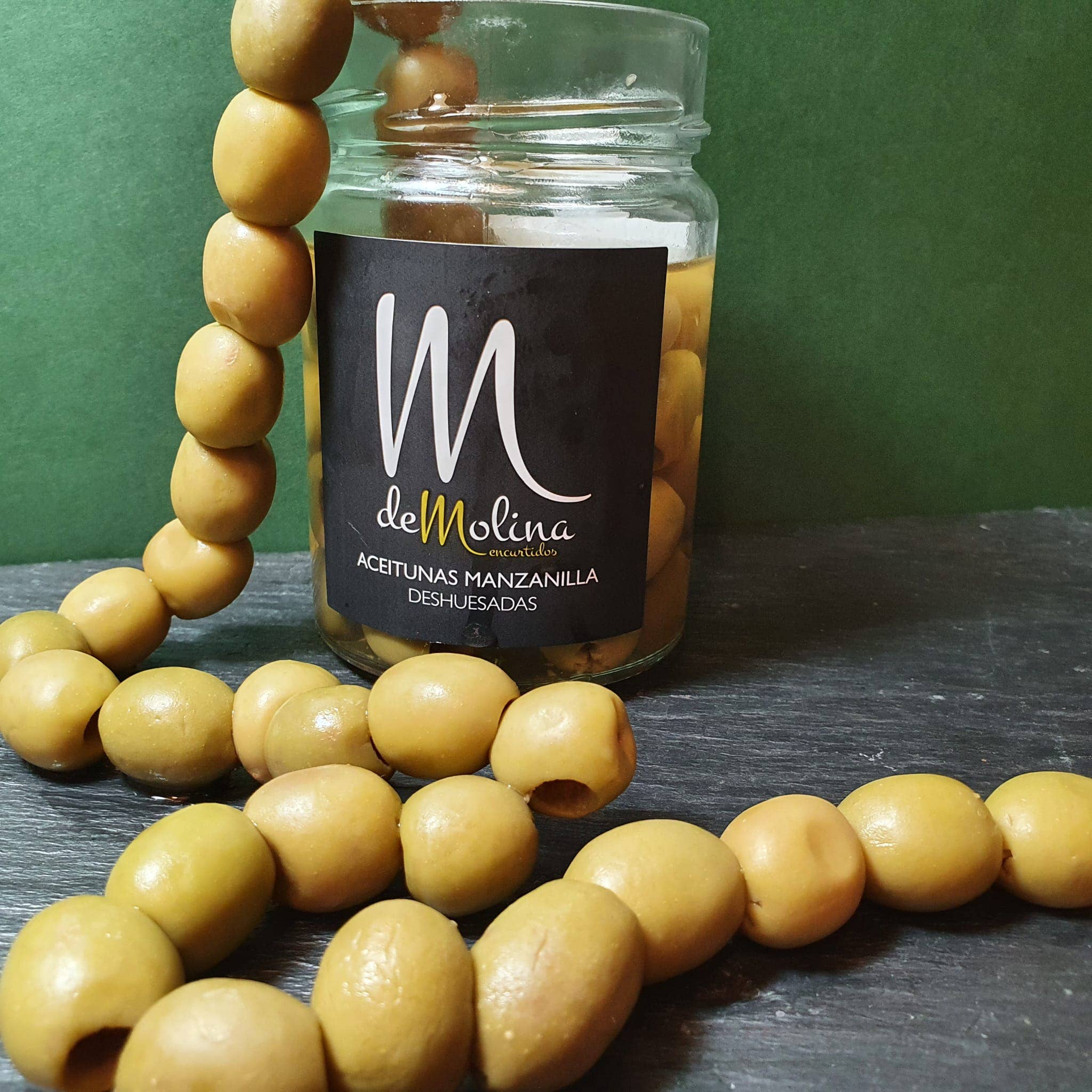 De Molina - Wholesale Olives - PITTED CHAMOMILE OLIVE1