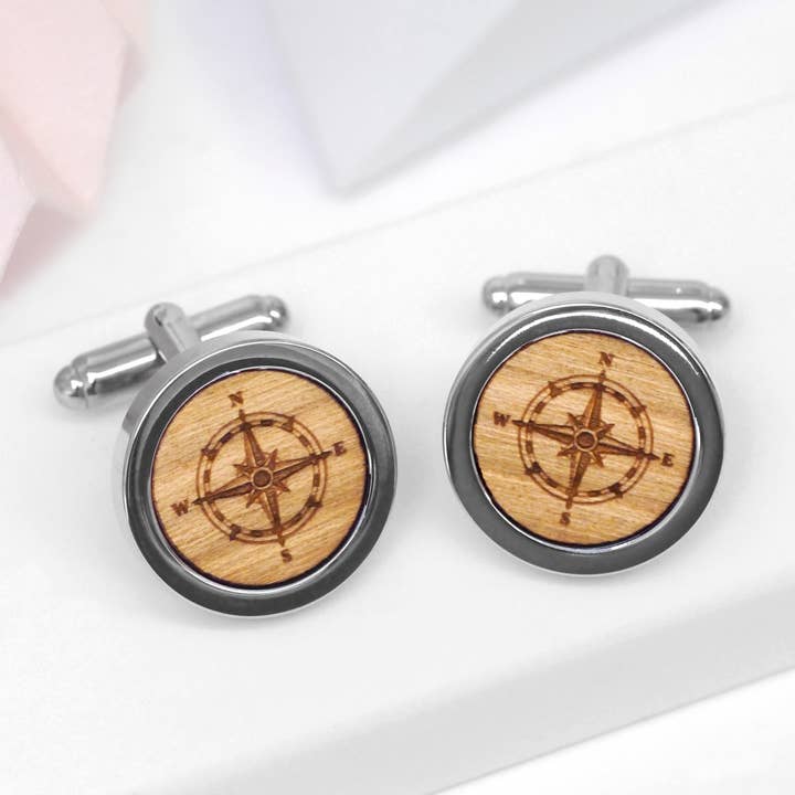 Manschettenknöpfe mit Kompass-Lünette für den Großhandel von Joanna Emily