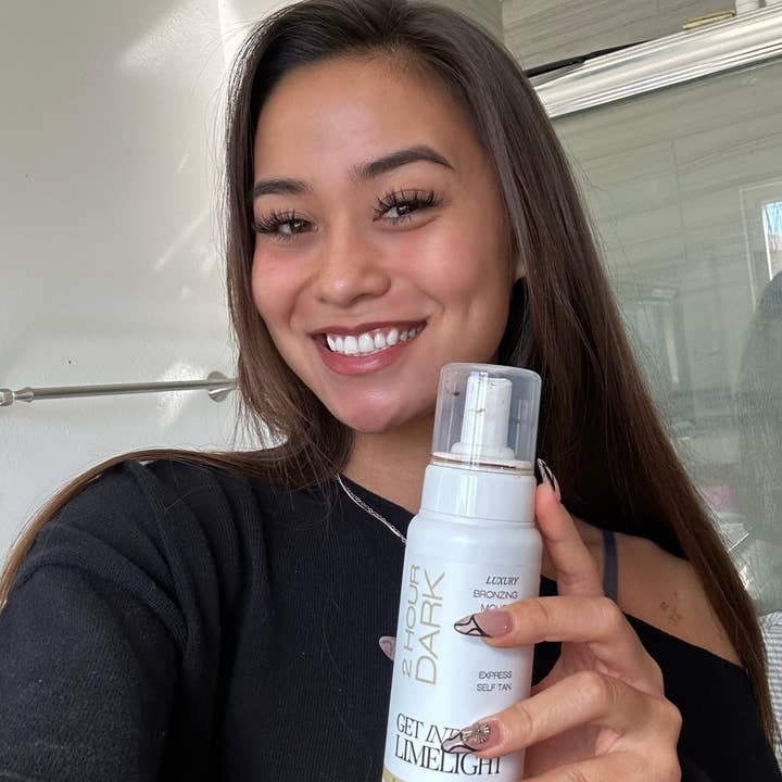 Get Into The Limelight - Wholesale Self-Tanner - 2 Hour Dark Sunless Tanning Mousse