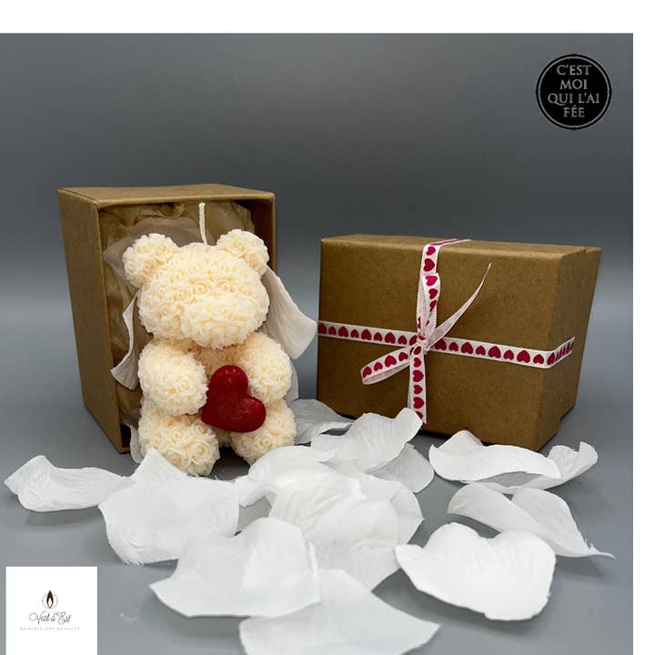 Duftkerze "Rose" mit blumigem Bären und schmelzendem Herz für den Großhandel von Bougies Vent d'Est