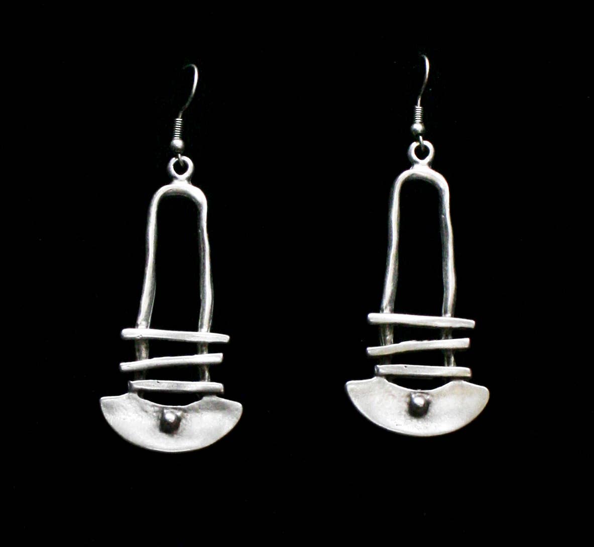 Chanour - Wholesale Dangle Earrings - Handmade Pewter Earrings - KU1412