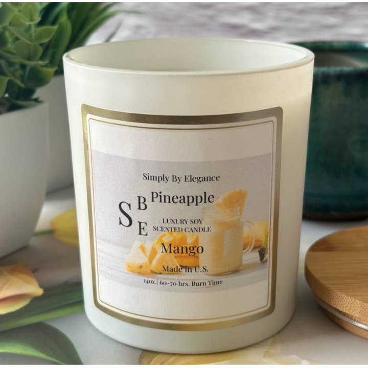 Bougie en verre de soja parfumée à l'ananas et à la mangue pour la vente par Simplybyelegance