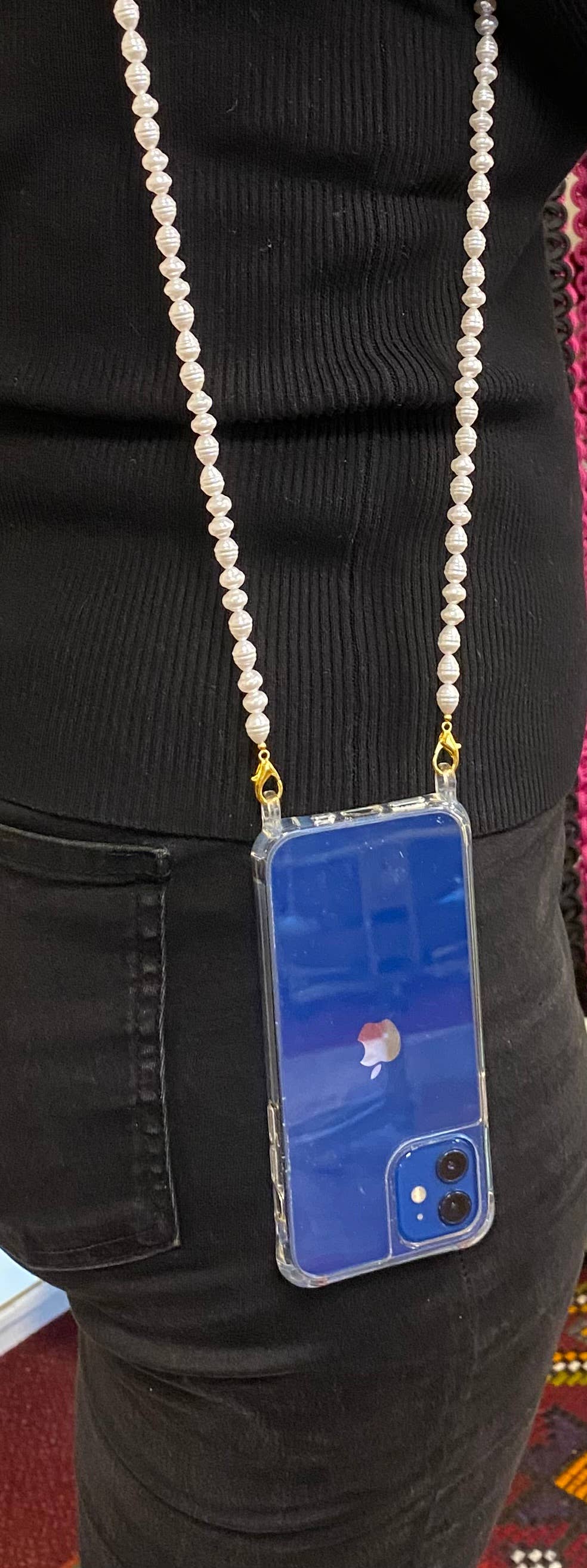 Chic Le Freak - Wholesale Phonecase Strap - Crossbody phone cord pearls/gold1