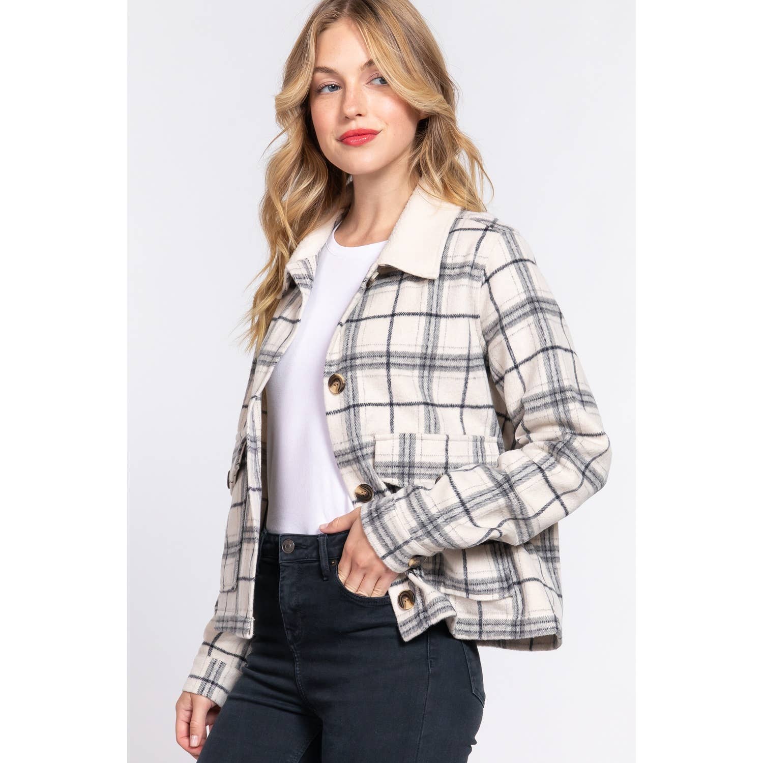 Apolline - Wholesale Shirt Jacket/Shacket - Women's - FAUX FUR COLLAR PLAID SHACKET3