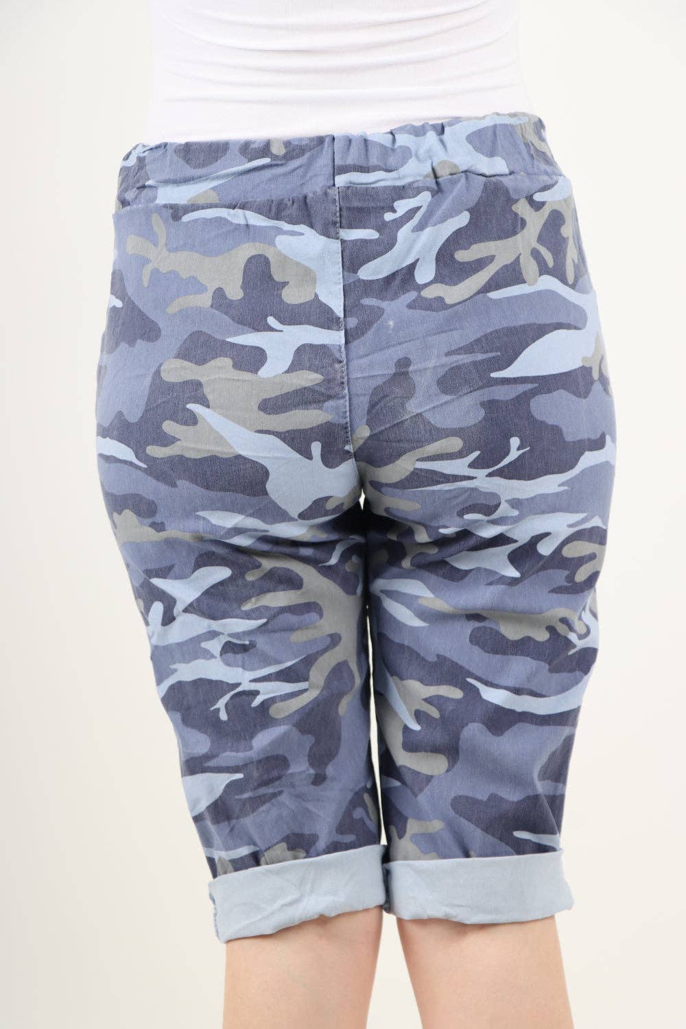 Miss Bold – wholesale Shorts – Women’s – Italian Camouflage Magic Chino Shorts67