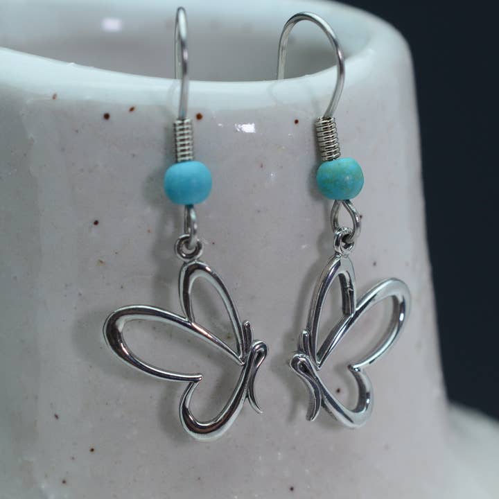 Schmetterlingsohrringe mit Seitenprofil aus Sterlingsilber für den Großhandel von Jewelry by DeCory