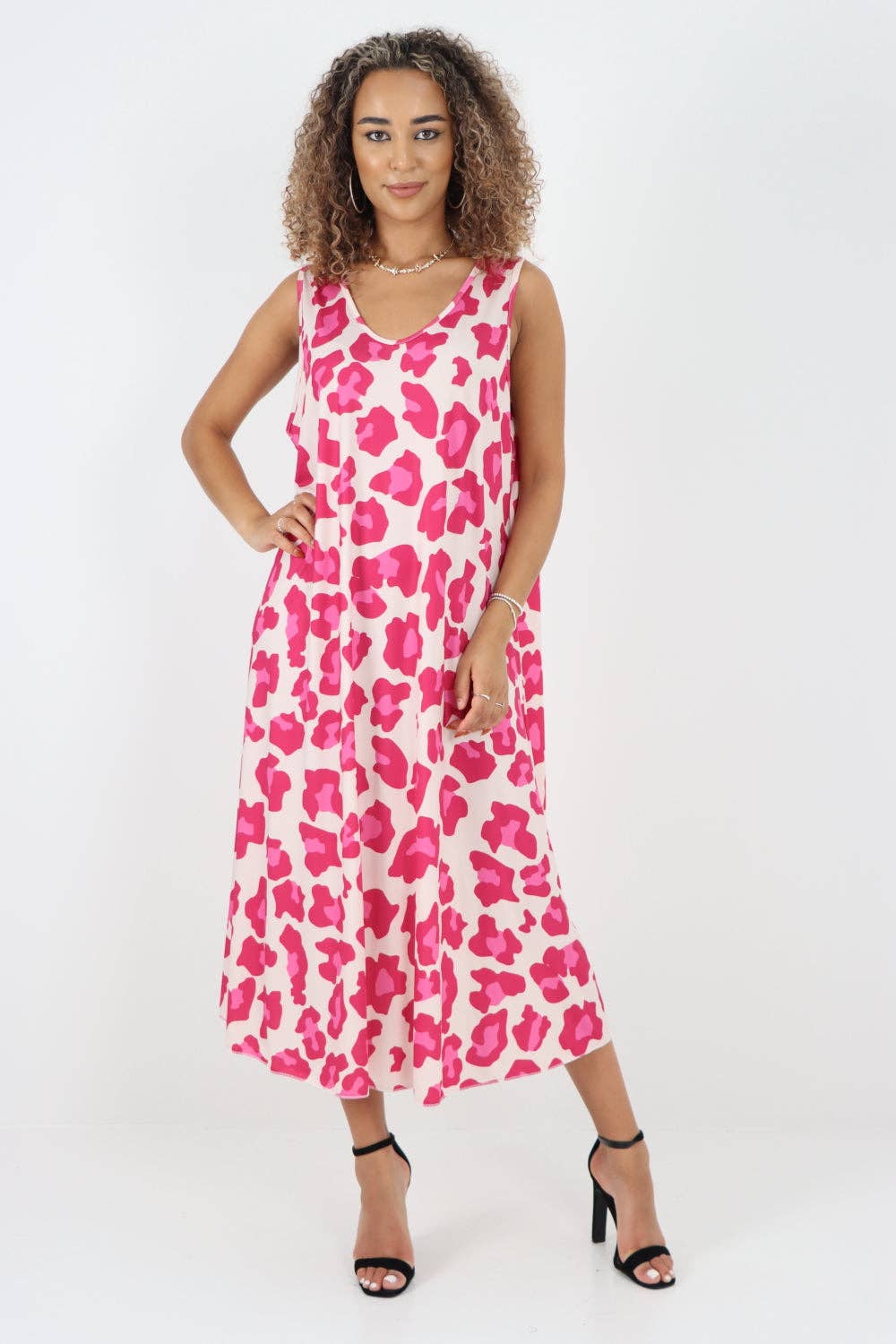 Miss Bold - Vendita all'ingrosso Vestito - Donna - Abito longuette senza maniche con stampa animalier italiana0