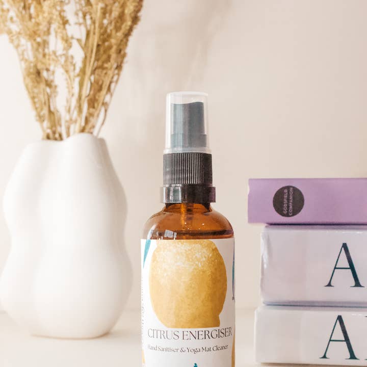 Aroma Theory - Venta al por mayor Limpiadores de esterillas de yoga - Citrus Energiser - Desinfectante de manos y limpiador de esterillas de yoga
