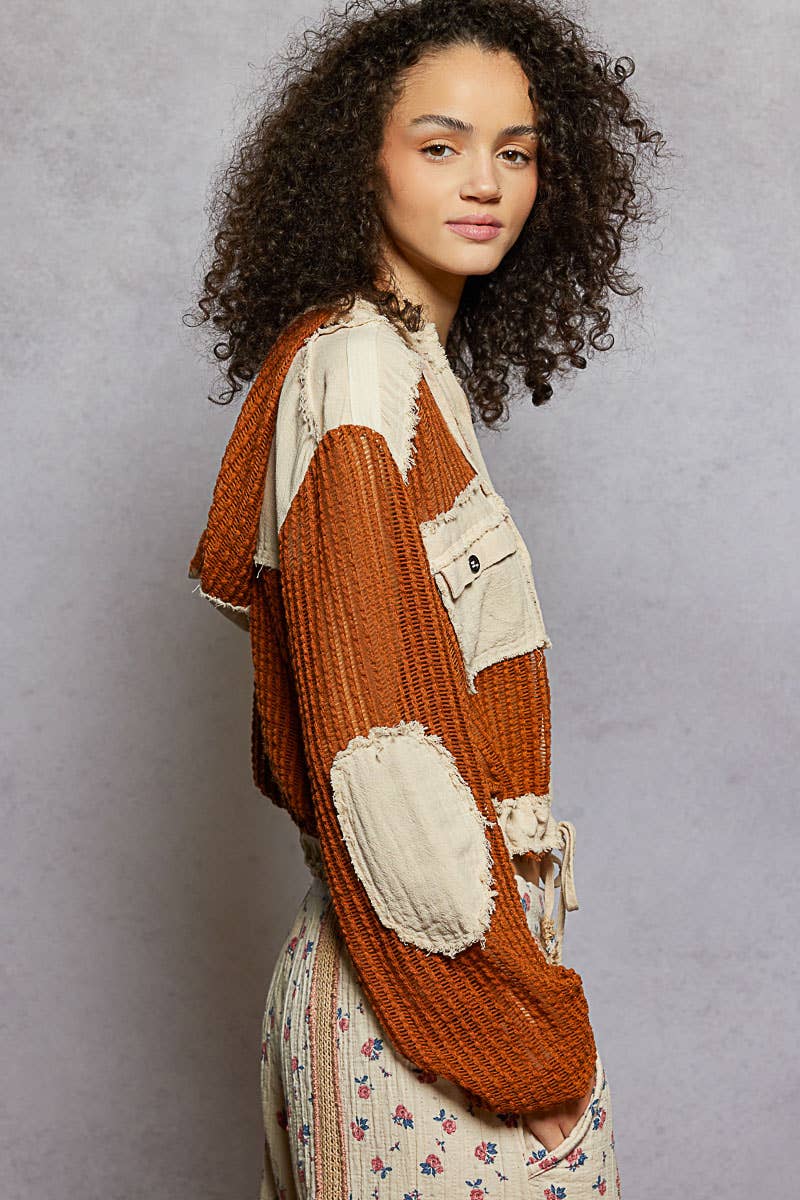 Pol Clothing - Vente Chemise à col boutonné – femme - Vente de chemise à capuche ouverte avec boutons et poches avant.61