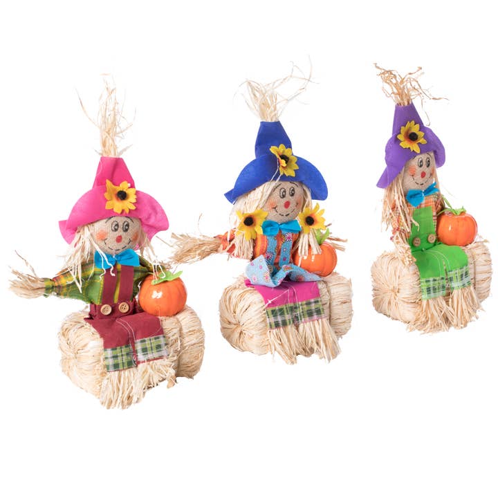 Quickway Imports - Wholesale Outdoor Ornament/Decor - Gardenised 12 Inch Sitting on Straw and Hay Bales Multicolor