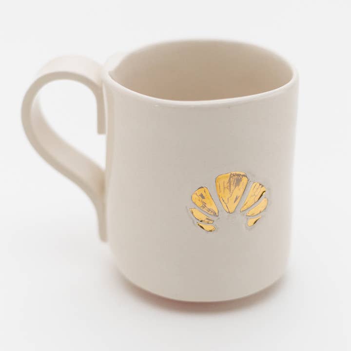 Croissant Mug for wholesale by Porcelaine Moderne