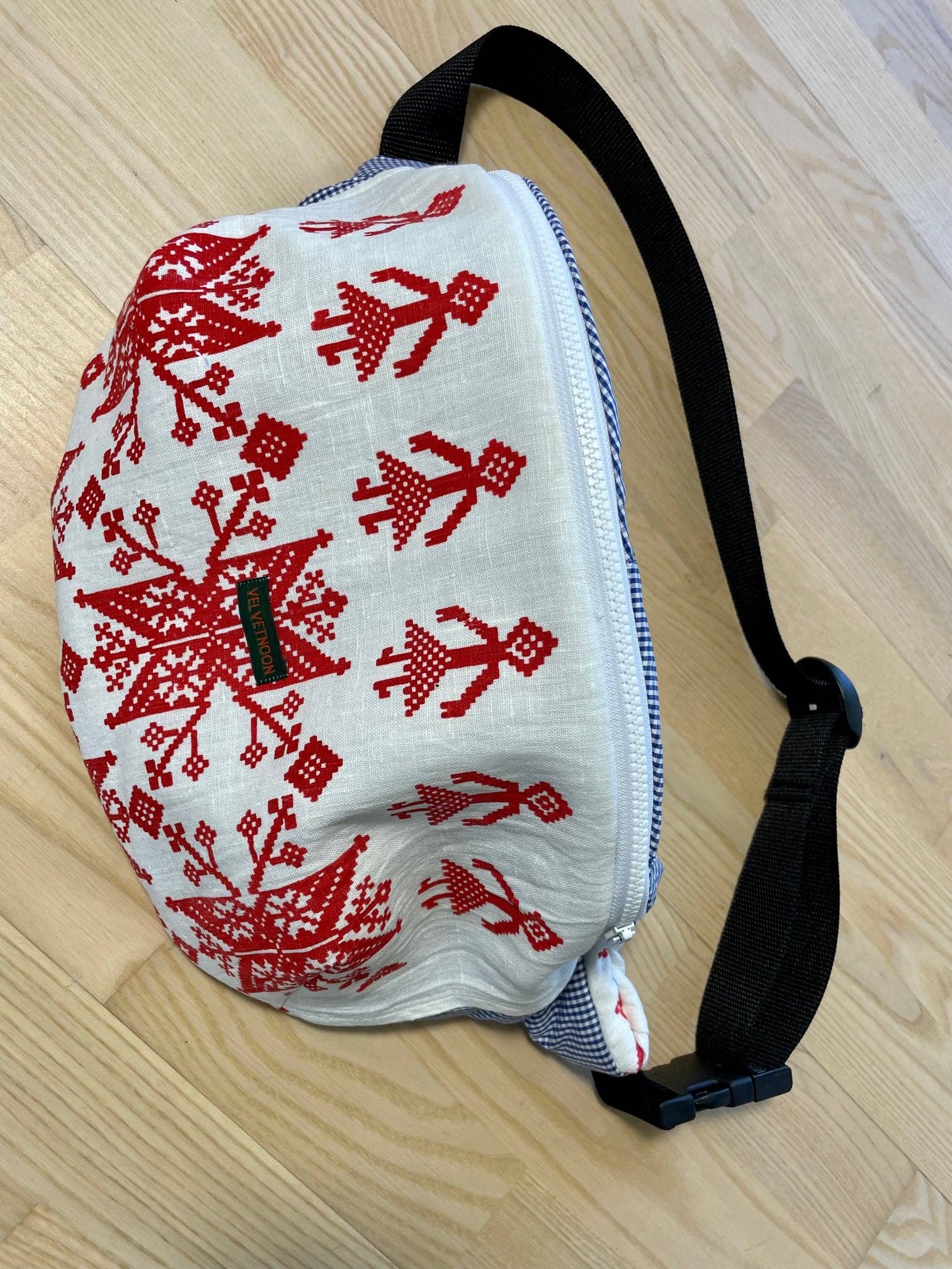 Velvetnoon - Vendita all'ingrosso Marsupio - Donna - Marsupio Gyvelvej3