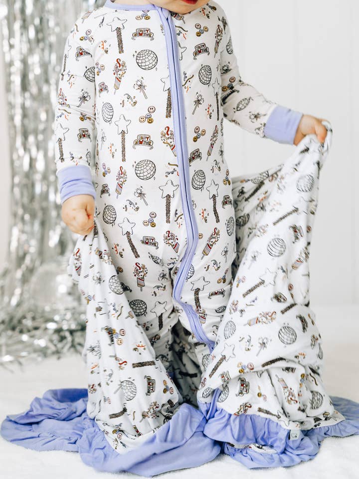 Dream Big Little Co. - Wholesale Bedding Blanket - Kids & Baby - MIDNIGHT MAGIC DREAM RUFFLE BLANKET8