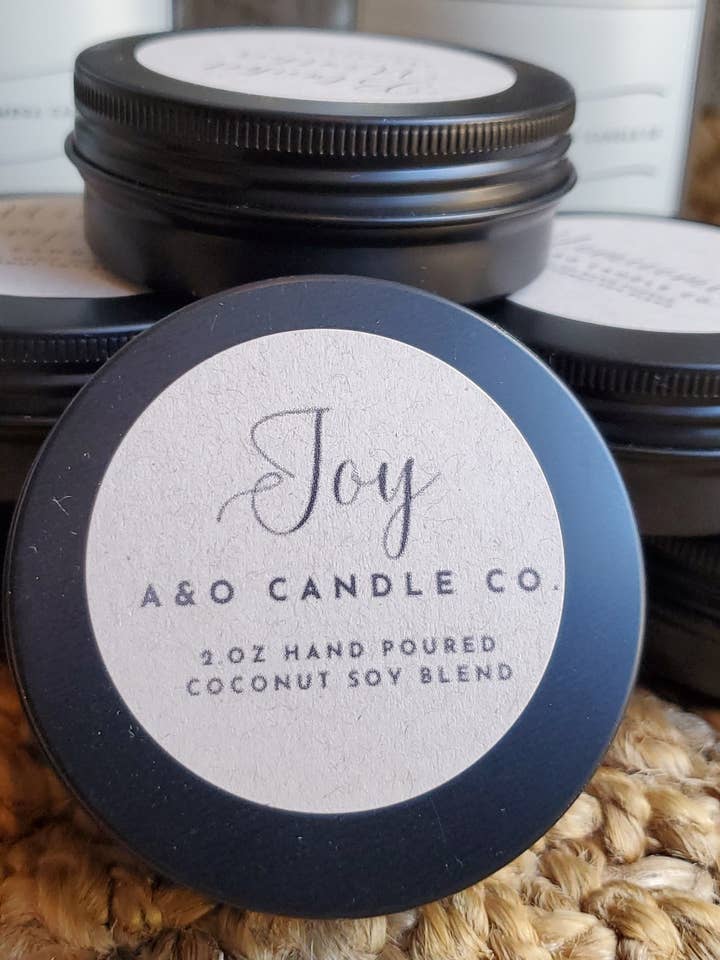 Joy 2 oz Miscela di Cocco e Soia per la vendita all'ingrosso da parte di Alpha & Omega Candle Co.
