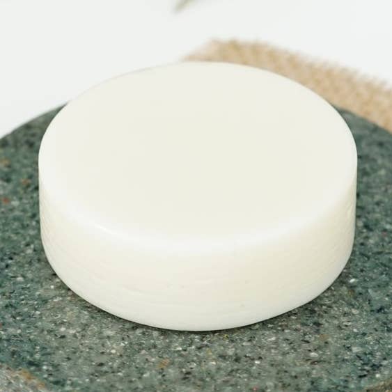 Latte struccante solido ZAO con sacchetto per la vendita all'ingrosso da parte di Zao Organic Make-up