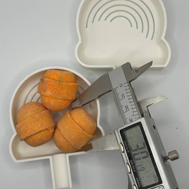 Lunar Creations - Wholesale Bath bomb/fizz - Color Your Own Rainbow Mini Bath Bomb Wand1