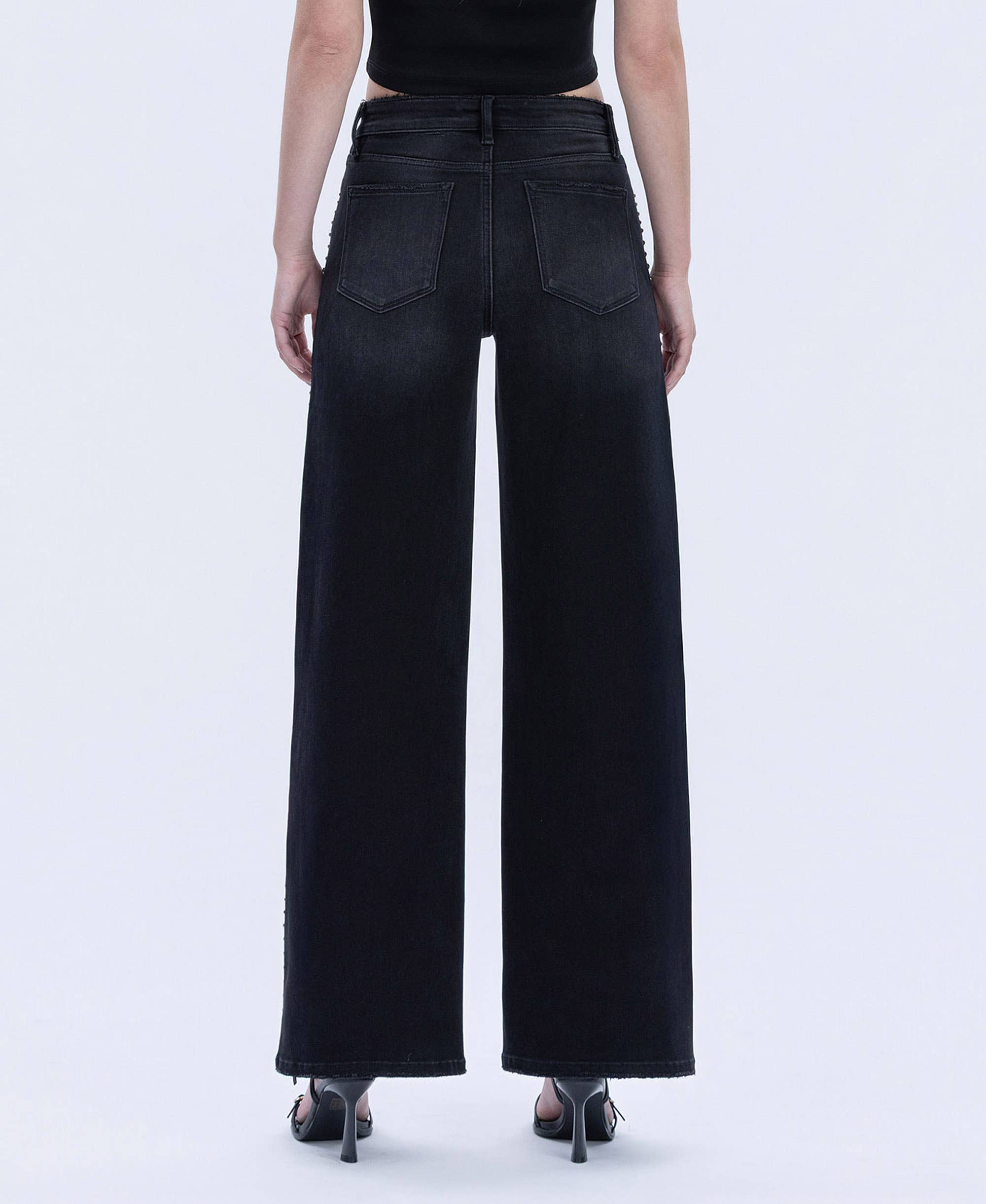 Noir JEAN LARGE DÉTAIL CLOU TÊTE DE DÔME ARGENTÉE HAUTE V3712BK en vente sur Faire1