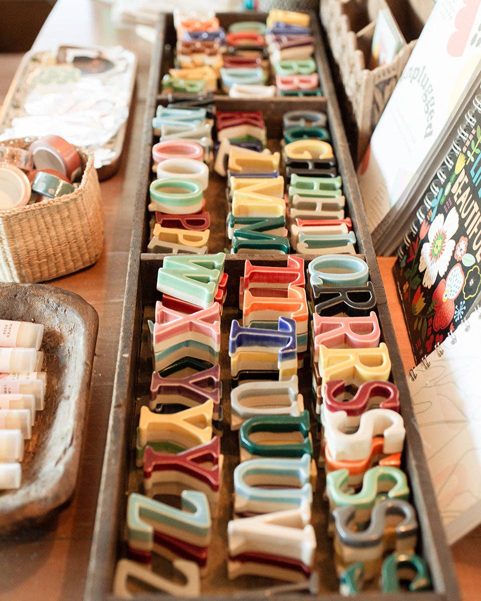 MudLOVE - Wholesale Decorative Tabletop Object - A - LOVE Letter4