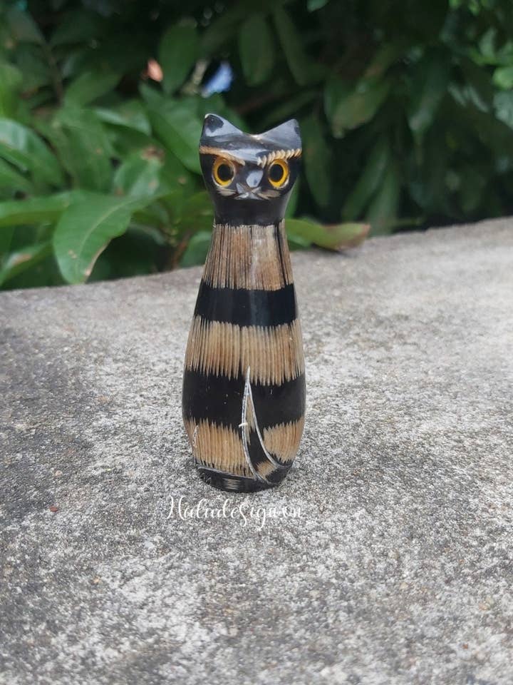 Sød kat statue for engroshandel hos Hala Design