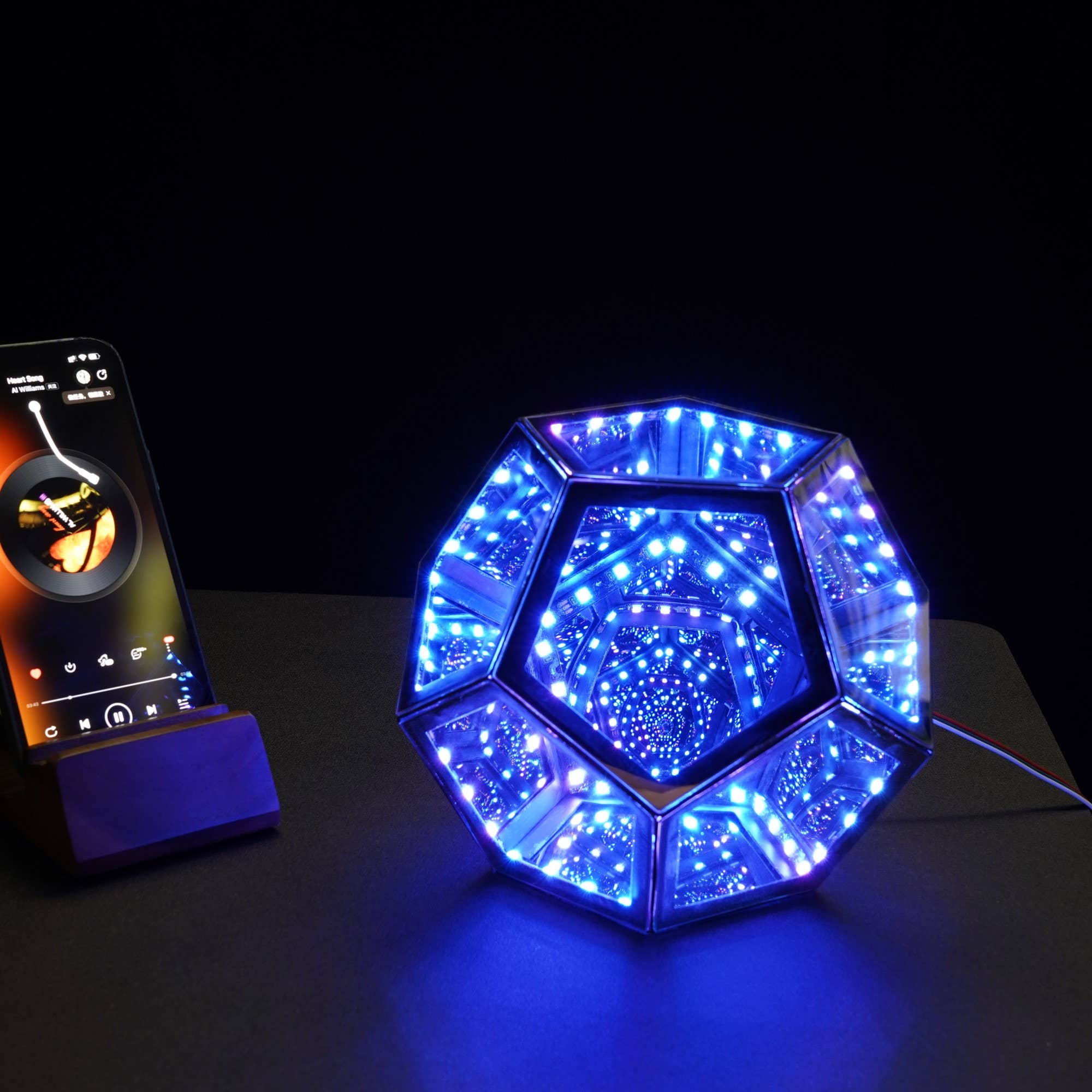 EP Design Lab - Wholesale Night Light - RGB Color-changing Infinity Dodecahedron Geometric Lamp4