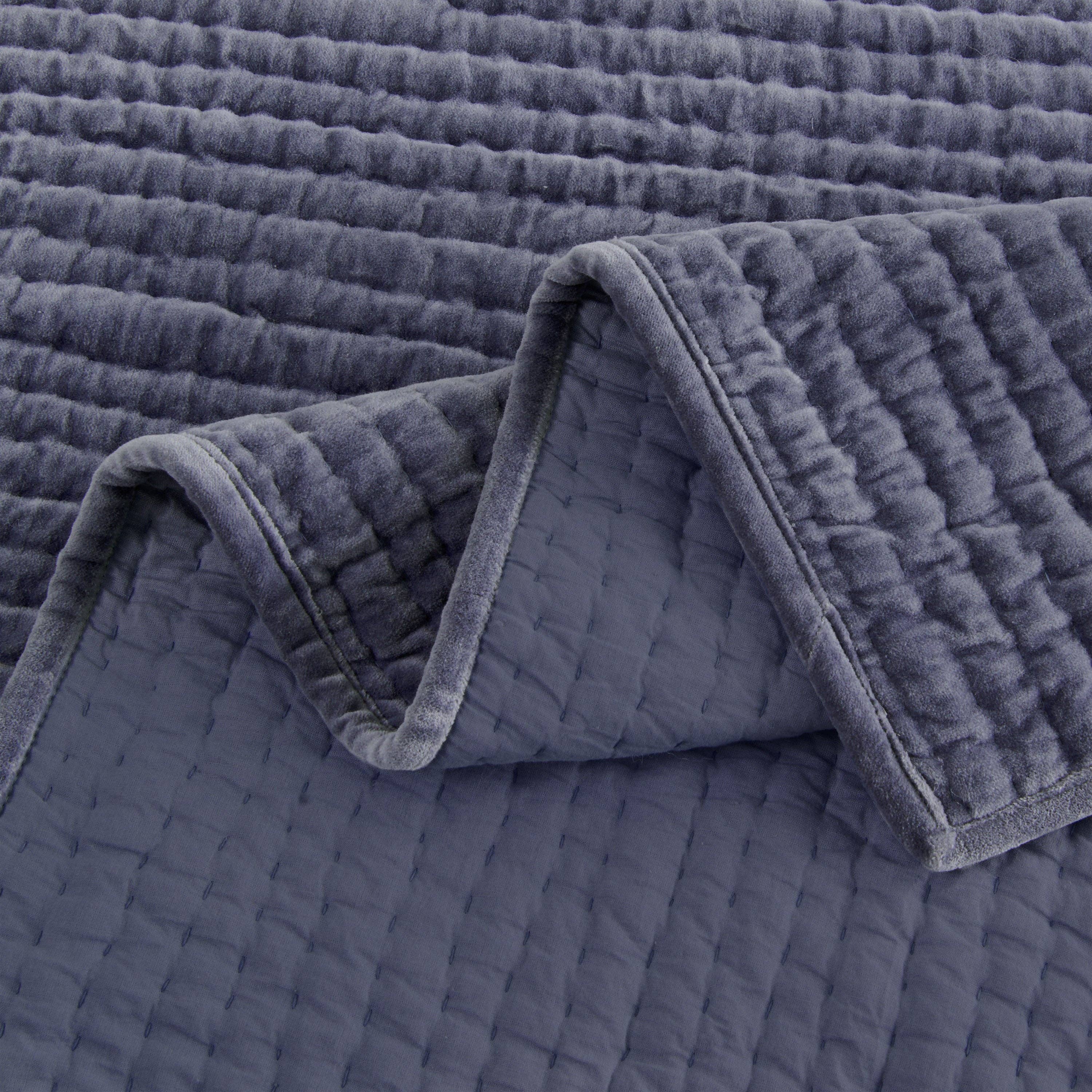 Mélange Home - Wholesale Quilt - Tamara Velvet Quilt Set6