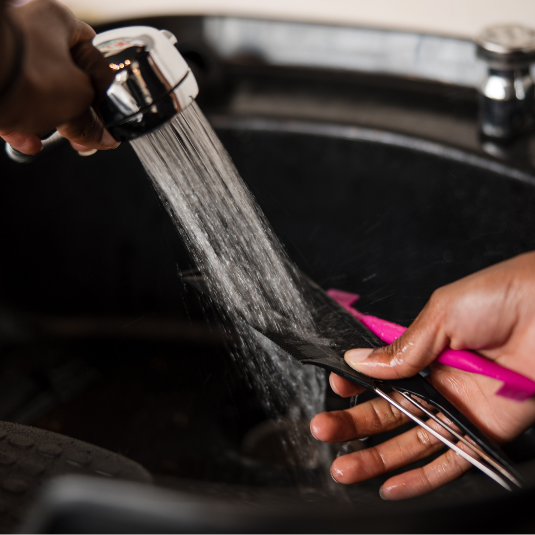 Dosso Beauty - Vente Peigne/brosse à cheveux - Peigne queue de rat en fibre de carbone Dosso Beauty1