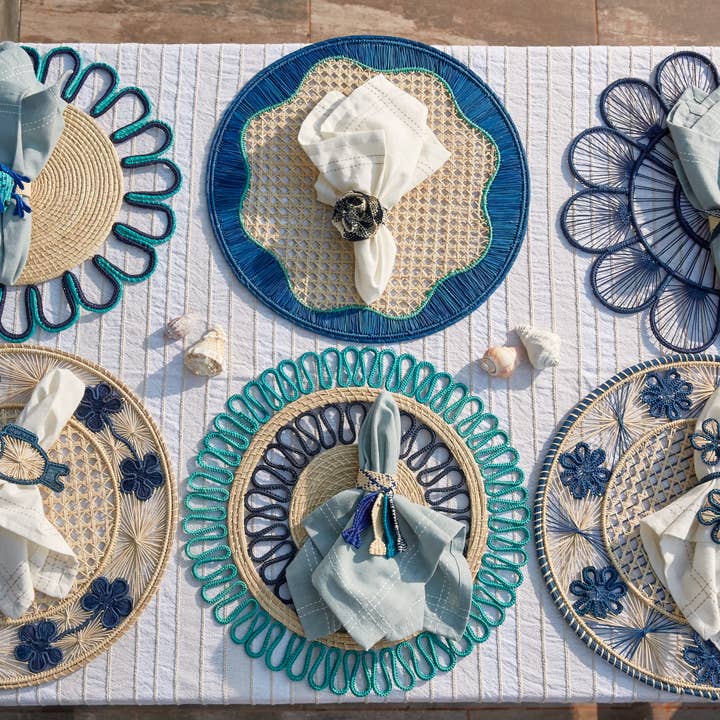 Coro Cora™ - Wholesale Placemat - Magnolia Dos Placemat - Iraca Palm6