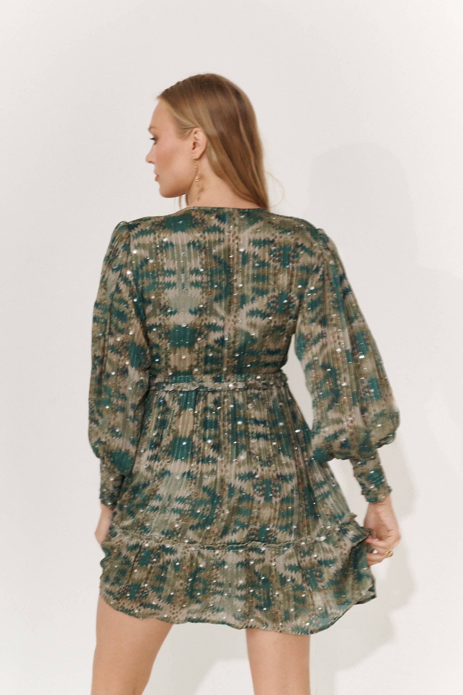 Piti Cuiti – wholesale Klänning - Dam – PÄRLKLÄNNING3