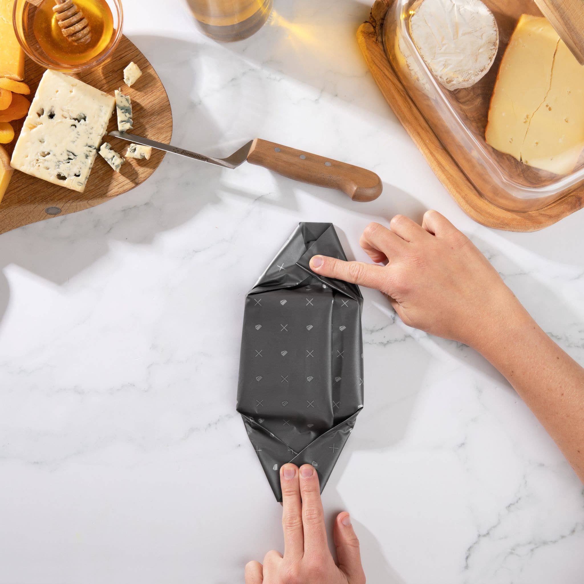 Formaticum - Wholesale Food Storage Wrap/Bag - Reusable Cheese Storage Sheets - Case of 2015