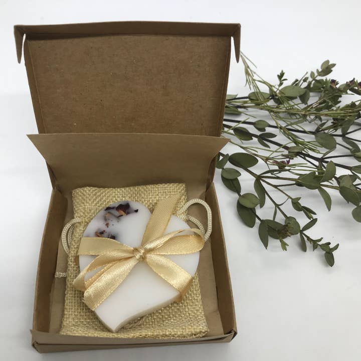 Letterbox Love for wholesale by Darling Melts