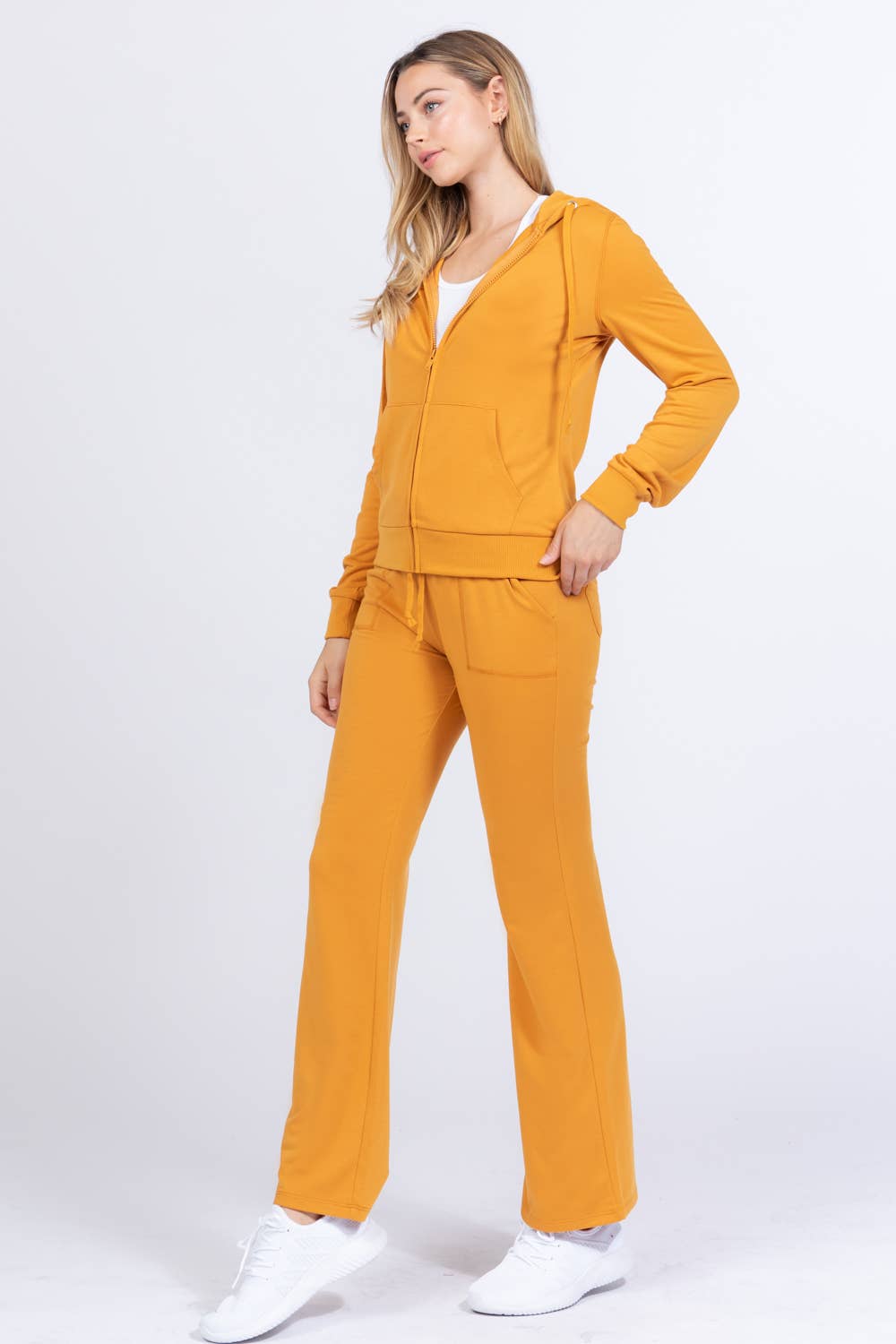 Active Basic | Active USA - Wholesale Lounge Set - Women's - Long Sleeve Hoodie Jacket & Pants Sweatsuit Set  16